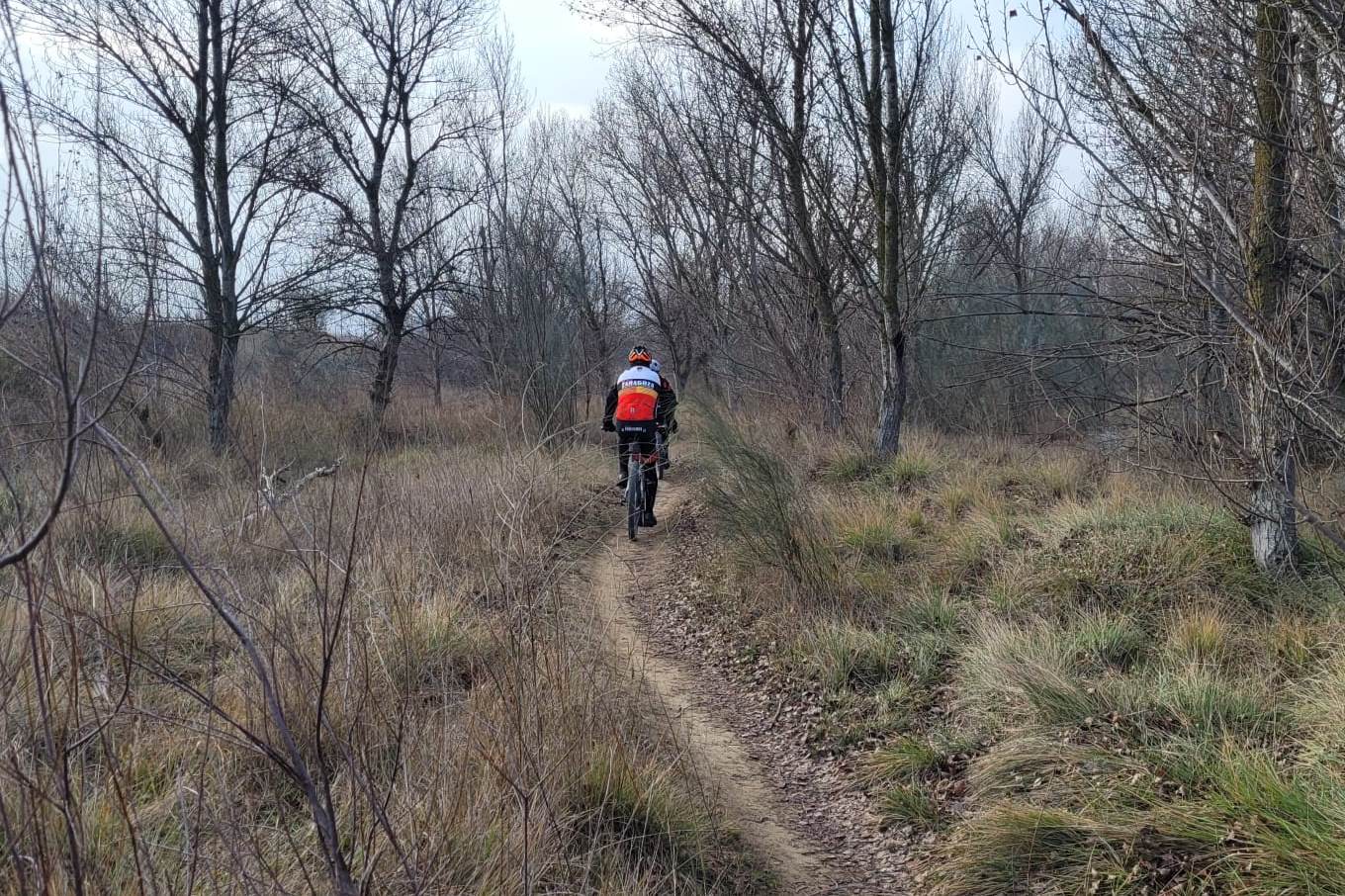 Sendas de la margen izquierda del Rio Gállego